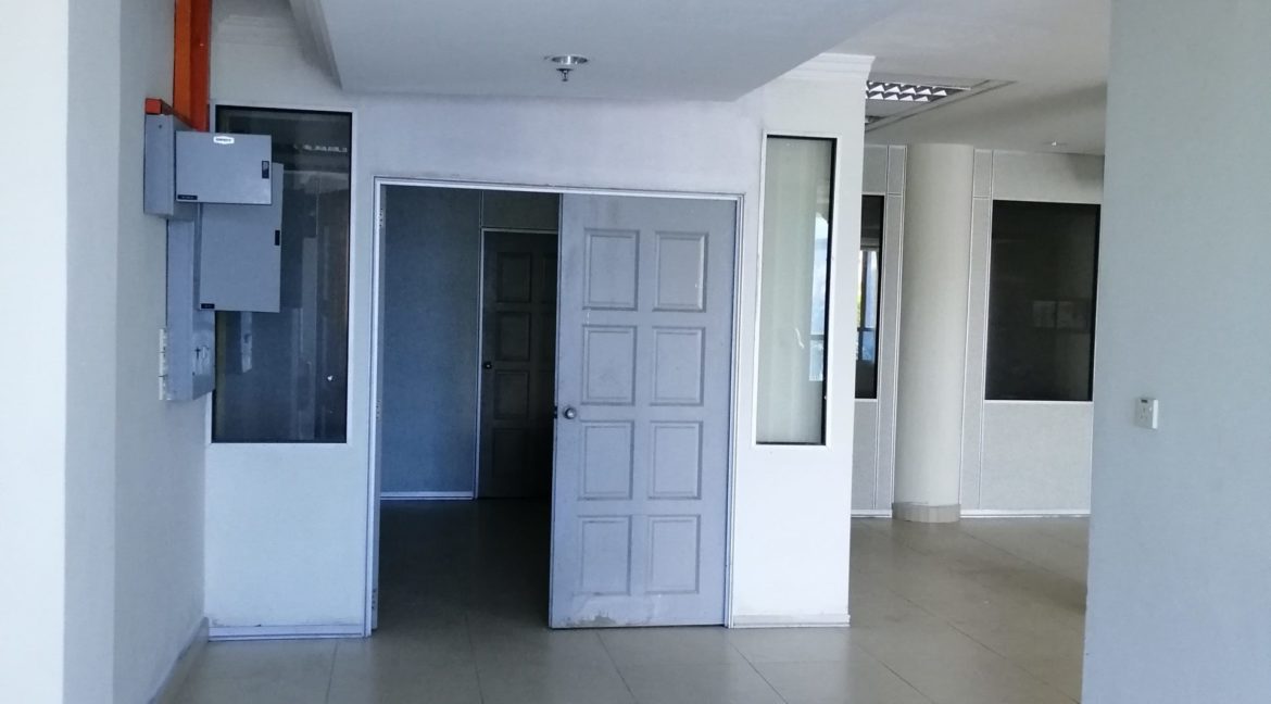 SEMI-D Factory with hug office area in Shah Alam