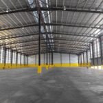 single storey warehouse in pulau indah west port