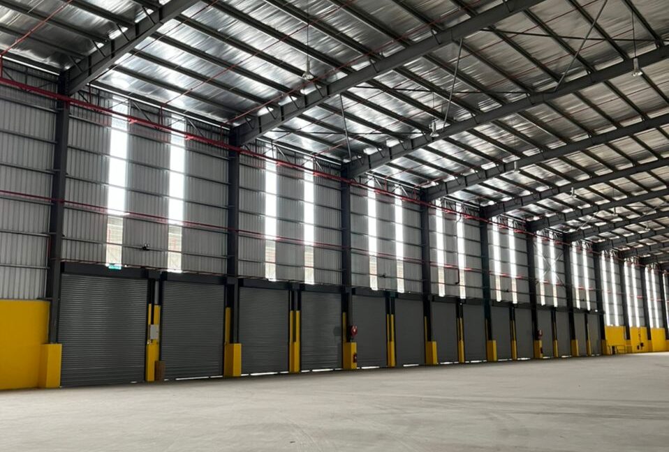 Port Klang Freezone Warehouse with Loading Bays for Rent Internal Photo